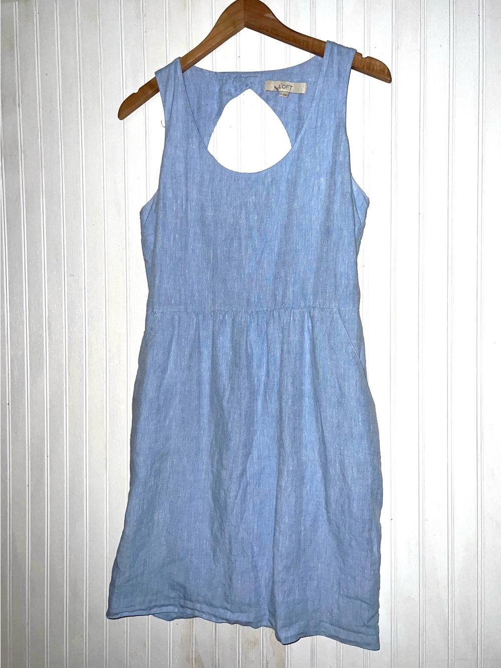 LOFT Light Blue Sleeveless Keyhole Linen Dress
